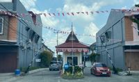 foto gerbang perumahan VILLA PERMATA INDAH III ( TAHAP 3 )