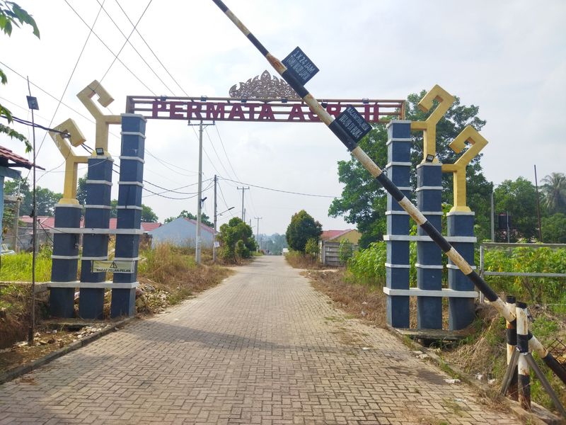 foto gerbang perumahan PERMATA ASRI II