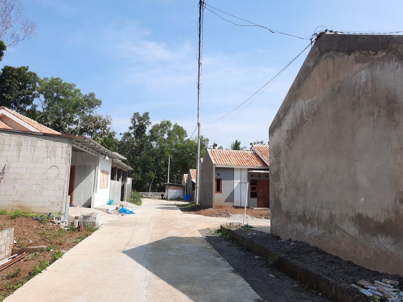 foto gerbang perumahan NIRWANA KLEGO RESIDENCE