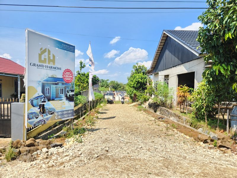 foto gerbang perumahan Grand Harmoni