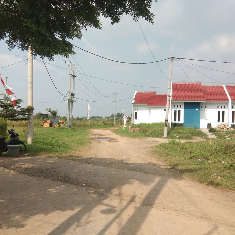 foto posisi tengah perumahan PERUMAHAN TAMAN DRAMAGA PERMAI 8