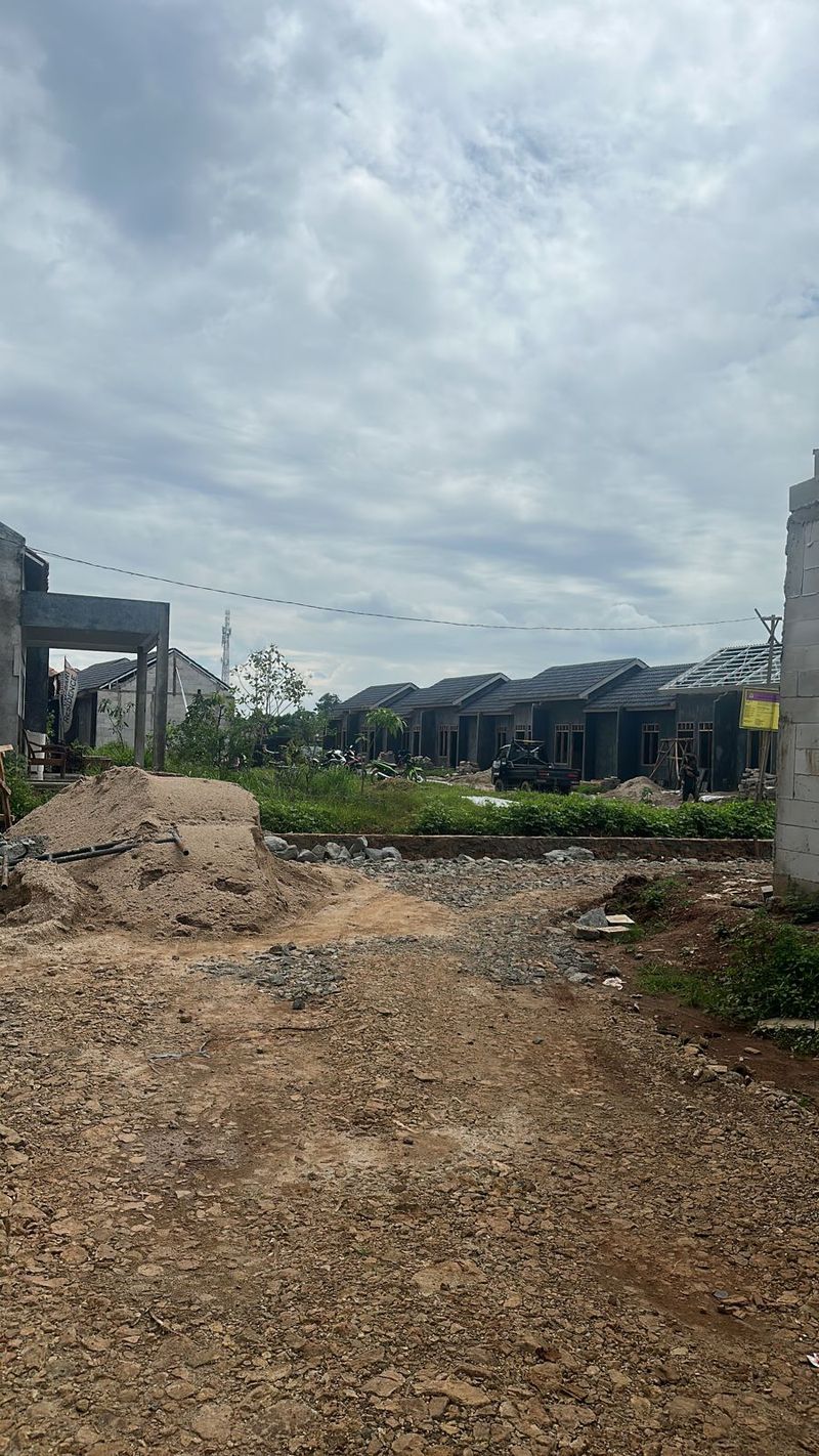 foto posisi tengah perumahan SINDANG SARI RESIDENCE 3