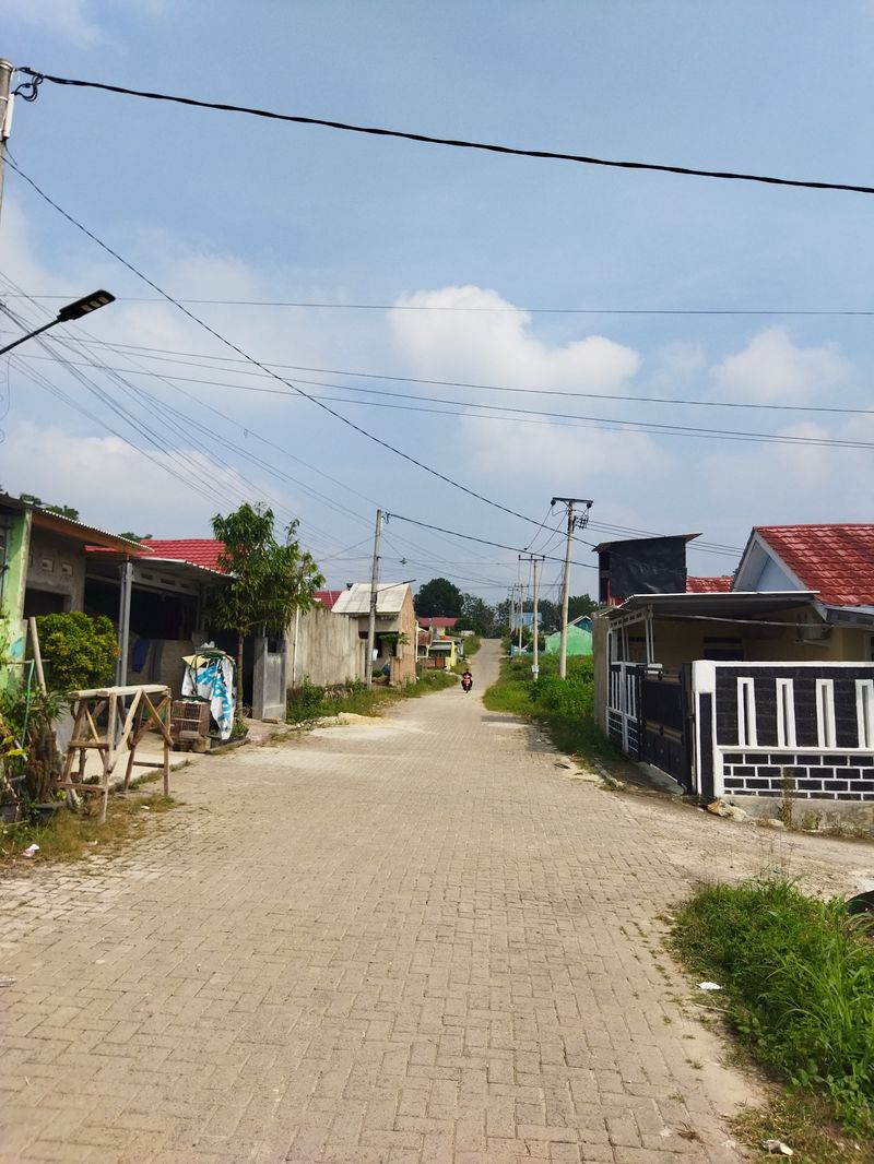 foto posisi tengah perumahan PERMATA ASRI II