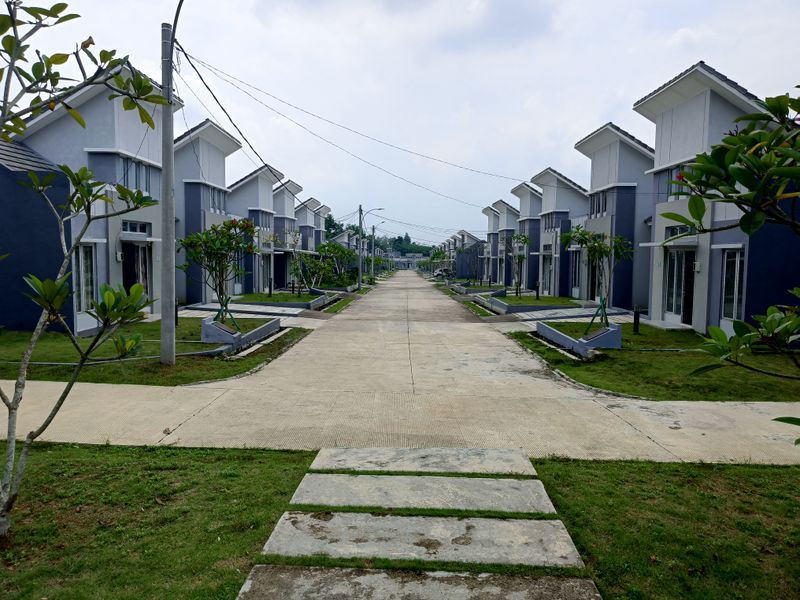 foto posisi tengah perumahan MODERNLAND CILEJIT