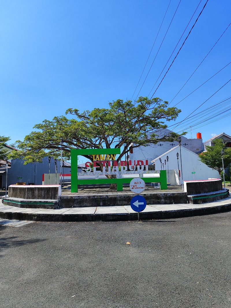 foto posisi tengah perumahan Perumahan Taman Setiabudi